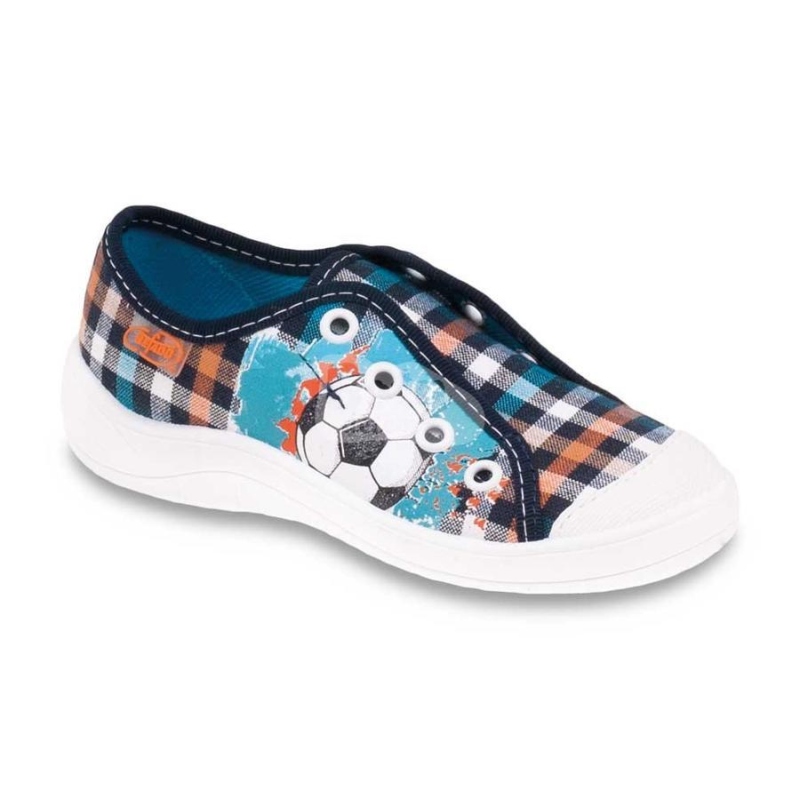 107X088 25 - chlapecké tenisky BEFADO, fotbal. míč