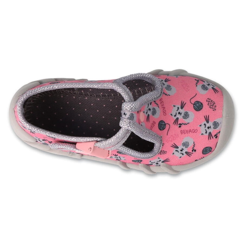 110N484 18 - dívčí bačkorky Befado růžové, kočky