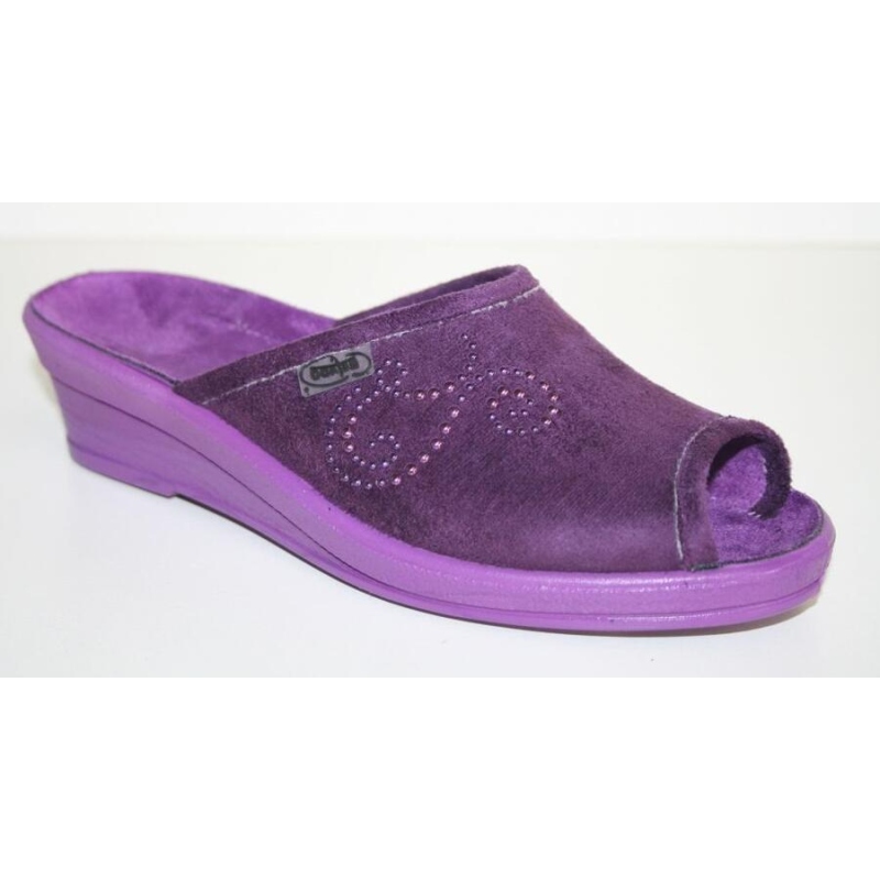 115D055 36 - LAURA OŠ, fialová, korálky