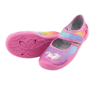 123Y048 - dívčí přezůvky Befado SZ duhové