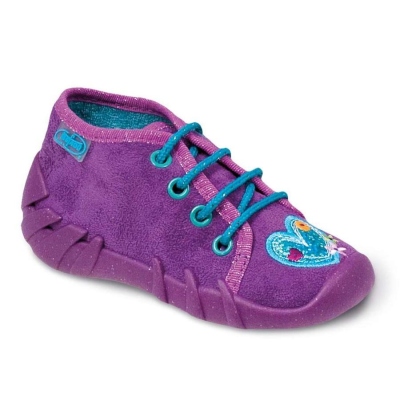 130P022 22 - dívčí šněrovací bačkorky, srdce