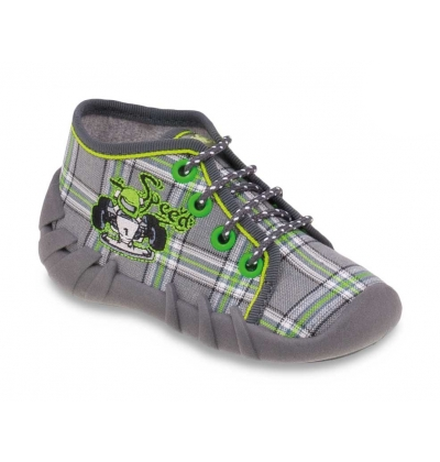 130P029 25 - chlapecké šněrovací bačkorky,formule 