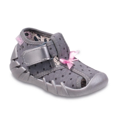 190P062 23 - dívčí bačkorky Befado 1SZ, šedá,tečky