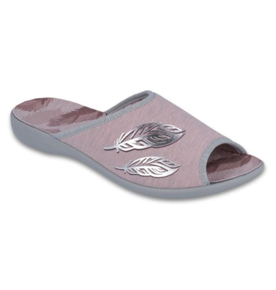 254D098 36 - VIKI OŠ, béžová s lesklými lístky