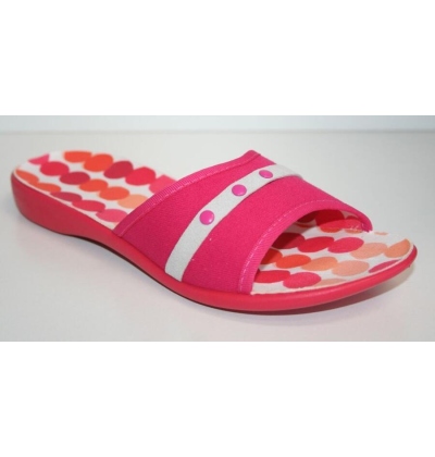 300D014 37 - VIKI OŠ, červená, 3 tečky 