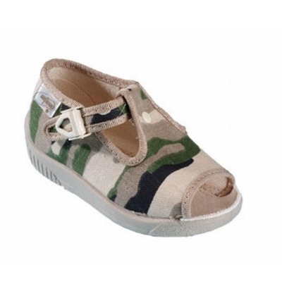 631B145 18 - chl.sandálek, maskáč