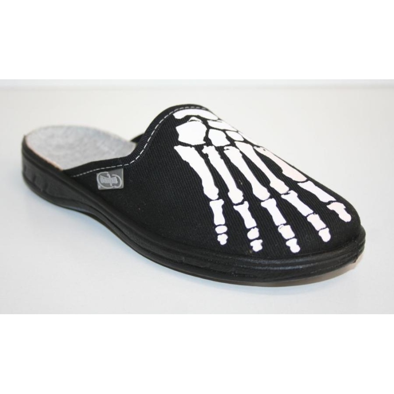 707Y332 31 - chlapecké pantofle Befado ZŠ, kosti