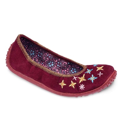 893Y036 32 - dívčí nízká, vínová, hvězdičky