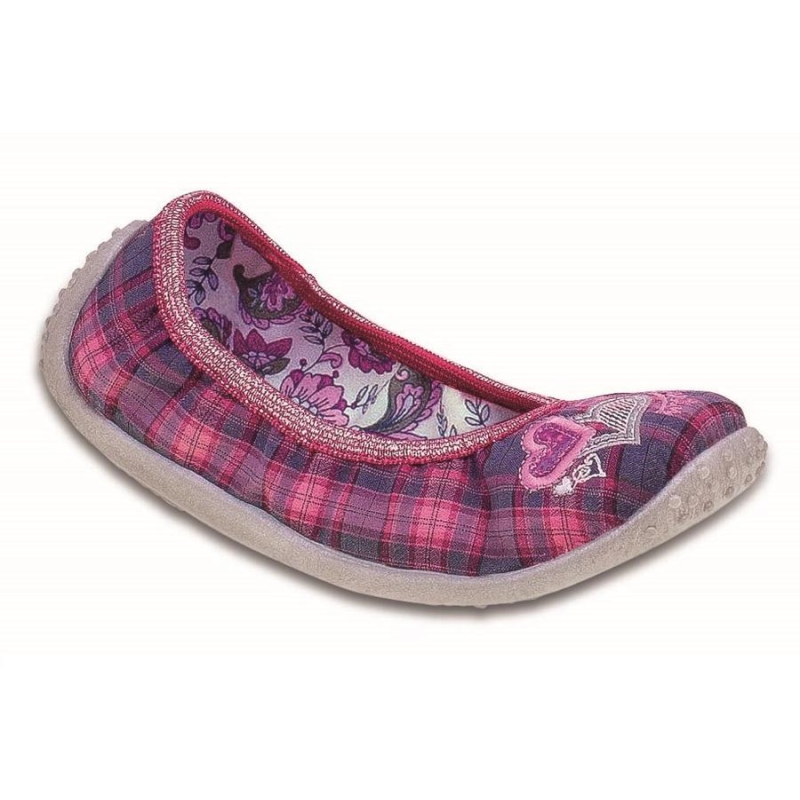 893Y076 31 - dívčí nízká, káro fial.růž.,2 srdíčka