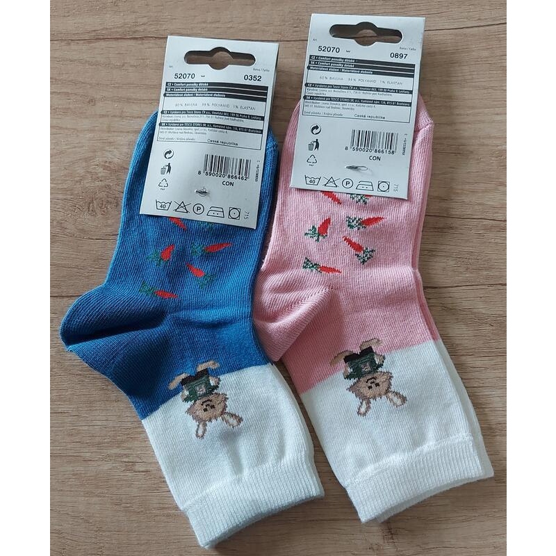 LOANA-52070 ZAJÍČEK S MRKVIČKAMI