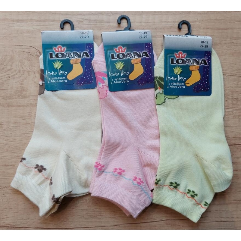 LOANA-53086 ponožky 3/4, kytičky pod lemem