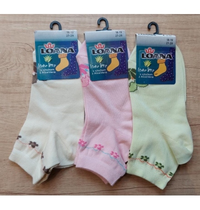 LOANA-53086 ponožky 3/4, kytičky pod lemem