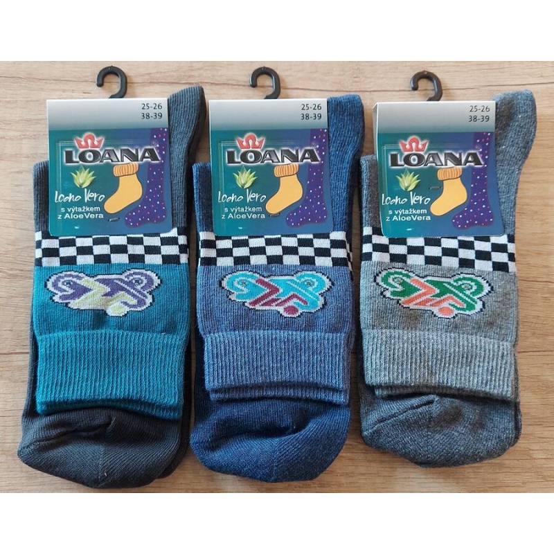 LOANA-82066 ZÁVODNÍK