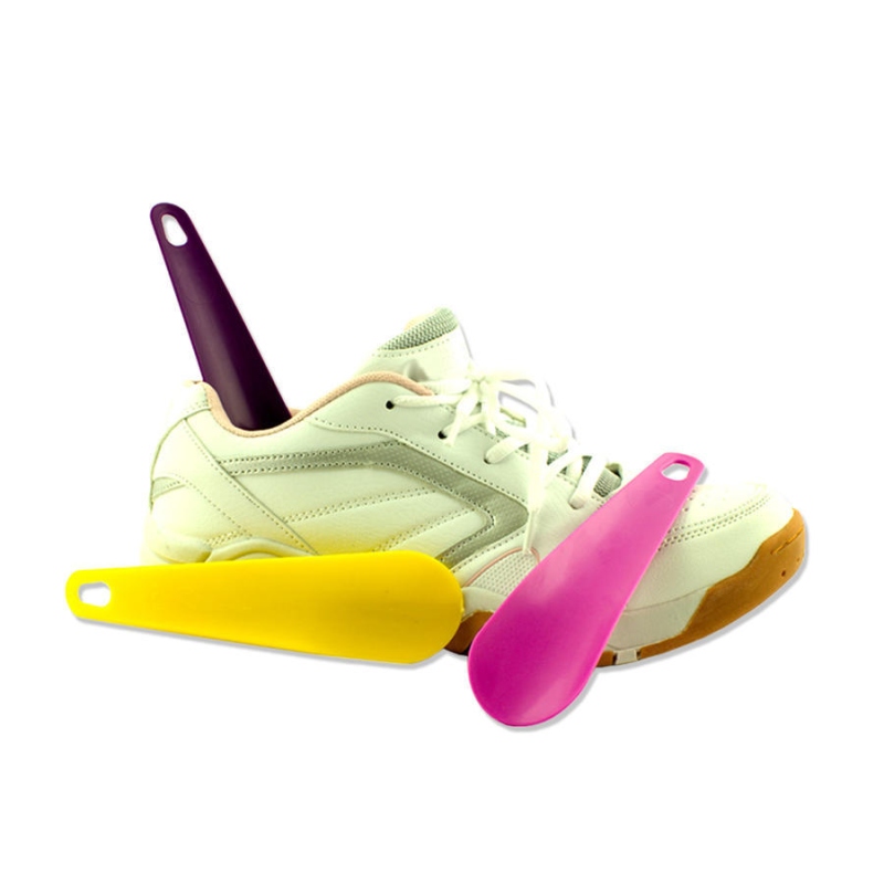 OBOUVACÍ LŽÍCE PLASTOVÁ (17cm)